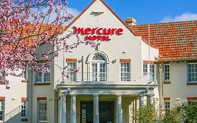 Mercure Canberra